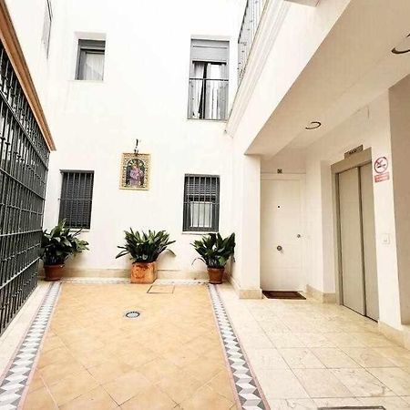 Aym Places Buen Viaje Parking Incluido Apartment Seville Exterior photo